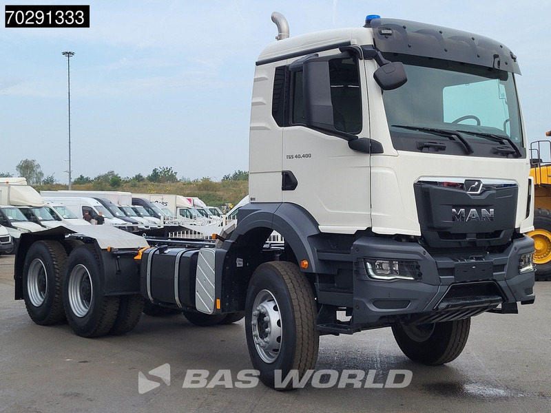 MAN TGS 40.400 6X4 NEW 6x4 chassis PTO Preparation Steelsuspension Big-Axle Automatic Euro 2 - Chassis vrachtwagen: afbeelding 3 MAN TGS 40.400 6X4 NEW 6x4 chassis PTO Preparation Steelsuspension Big-Axle Automatic Euro 2 - Chassis vrachtwagen: afbeelding 3