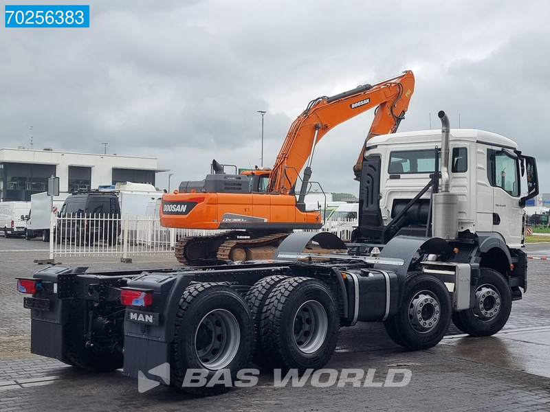 MAN TGS 41.440 8X4 NEW chassis Steelsuspension Automatic Euro 6 - Chassis vrachtwagen: afbeelding 5 MAN TGS 41.440 8X4 NEW chassis Steelsuspension Automatic Euro 6 - Chassis vrachtwagen: afbeelding 5