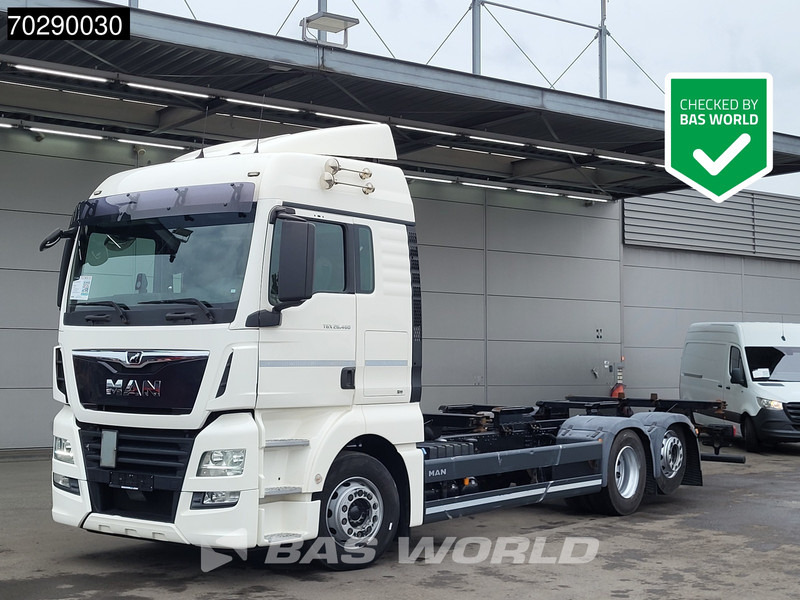 MAN TGX 26.460 6X2 BDF Liftaxle Automatic Retarder ACC Euro 6 - Containertransporter/ Wissellaadbak vrachtwagen: afbeelding 1 MAN TGX 26.460 6X2 BDF Liftaxle Automatic Retarder ACC Euro 6 - Containertransporter/ Wissellaadbak vrachtwagen: afbeelding 1