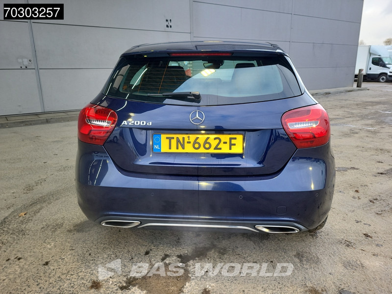 Mercedes-Benz A-Klasse 200 d Automaat Pano Leder LED Navi Airco Cruise Camera Euro6 - Hatchback: afbeelding 3 Mercedes-Benz A-Klasse 200 d Automaat Pano Leder LED Navi Airco Cruise Camera Euro6 - Hatchback: afbeelding 3