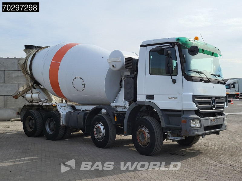 Mercedes-Benz Actros 3236 8X4 9m3 Liebherr 3-Pedals Steelsuspension Big-Axle Euro 3 - Betonmixer: afbeelding 3 Mercedes-Benz Actros 3236 8X4 9m3 Liebherr 3-Pedals Steelsuspension Big-Axle Euro 3 - Betonmixer: afbeelding 3