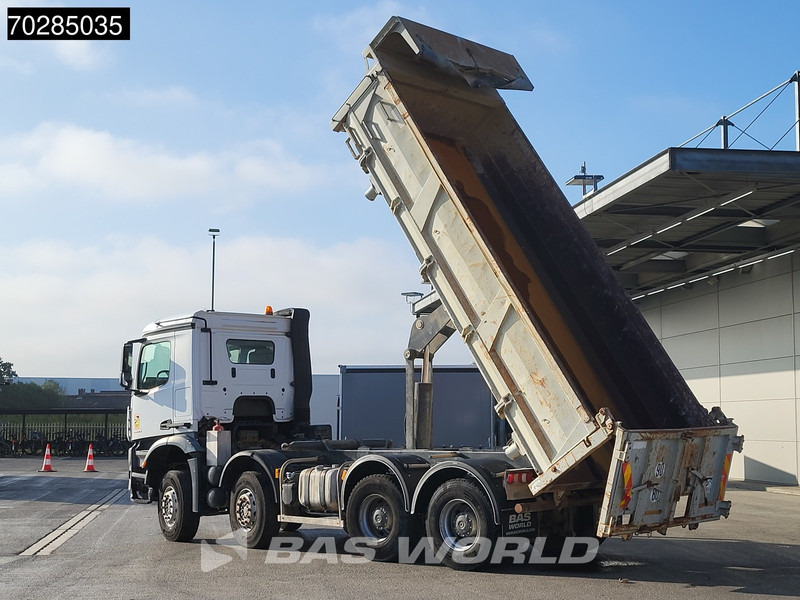 Mercedes-Benz Arocs 3240 8X4 12m3 2-side Tipper Steel Suspension Automatic Big-Axle Euro 6 - Kipper vrachtwagen: afbeelding 2 Mercedes-Benz Arocs 3240 8X4 12m3 2-side Tipper Steel Suspension Automatic Big-Axle Euro 6 - Kipper vrachtwagen: afbeelding 2