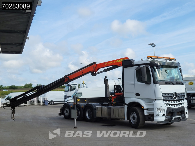 Mercedes-Benz Arocs 3245 Actros 8X4 Palfinger PK22002 EH Crane 17tons hooklift Big-Axle Lift+Lenkachse Navi Euro 6 - Haakarmsysteem vrachtwagen, Kraanwagen: afbeelding 3 Mercedes-Benz Arocs 3245 Actros 8X4 Palfinger PK22002 EH Crane 17tons hooklift Big-Axle Lift+Lenkachse Navi Euro 6 - Haakarmsysteem vrachtwagen, Kraanwagen: afbeelding 3