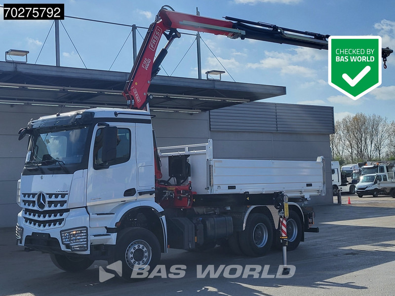 Mercedes-Benz Arocs 3348 6X4 Fasi F195A.2.24 Kran 3 sided tipper 9m3 Big-Axle Navi Euro 6 - Kipper vrachtwagen, Kraanwagen: afbeelding 1 Mercedes-Benz Arocs 3348 6X4 Fasi F195A.2.24 Kran 3 sided tipper 9m3 Big-Axle Navi Euro 6 - Kipper vrachtwagen, Kraanwagen: afbeelding 1