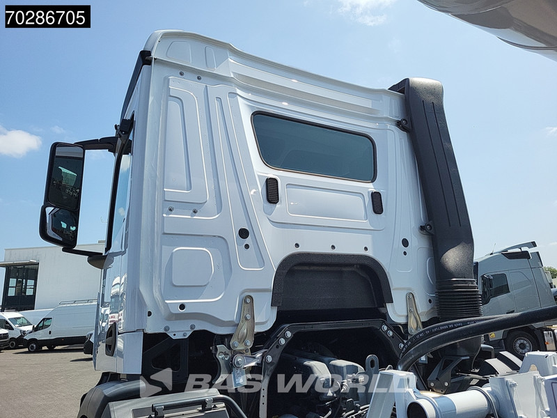 Mercedes-Benz Arocs 4245 8X4 NEW! 13m3 Schwing Stetter Mixer Big-Axle Manual Euro 3 - Betonmixer: afbeelding 3 Mercedes-Benz Arocs 4245 8X4 NEW! 13m3 Schwing Stetter Mixer Big-Axle Manual Euro 3 - Betonmixer: afbeelding 3
