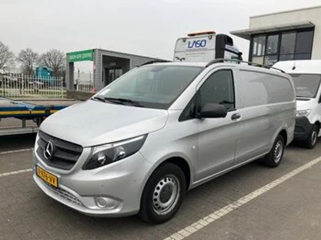 Mercedes-Benz Atego 816 4X2 8tonner Manual Ladebordwand Euro 5 - Bakwagen: afbeelding 1 Mercedes-Benz Atego 816 4X2 8tonner Manual Ladebordwand Euro 5 - Bakwagen: afbeelding 1