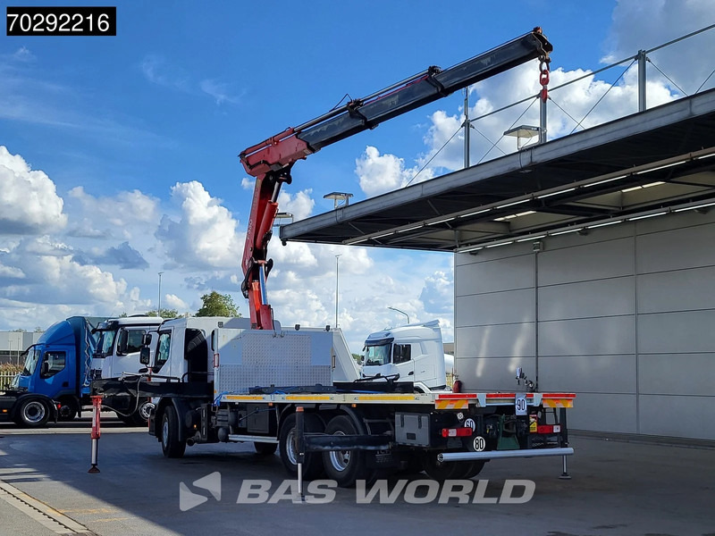 Renault Premium 370 6X2 Fassi F330B.23 Kran Crane Manual Big-Axle Lift-Axle Euro 4 - Vrachtwagen met open laadbak, Kraanwagen: afbeelding 2 Renault Premium 370 6X2 Fassi F330B.23 Kran Crane Manual Big-Axle Lift-Axle Euro 4 - Vrachtwagen met open laadbak, Kraanwagen: afbeelding 2