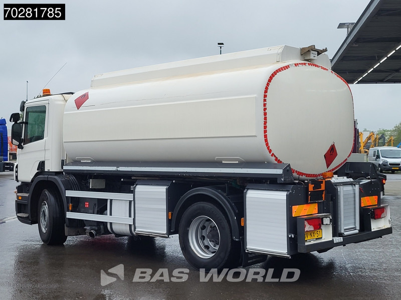 Scania P230 4X2 NL-Truck 3 compartments 16.300 Ltr ADR 3-Pedals Euro 5 - Tankwagen: afbeelding 2 Scania P230 4X2 NL-Truck 3 compartments 16.300 Ltr ADR 3-Pedals Euro 5 - Tankwagen: afbeelding 2