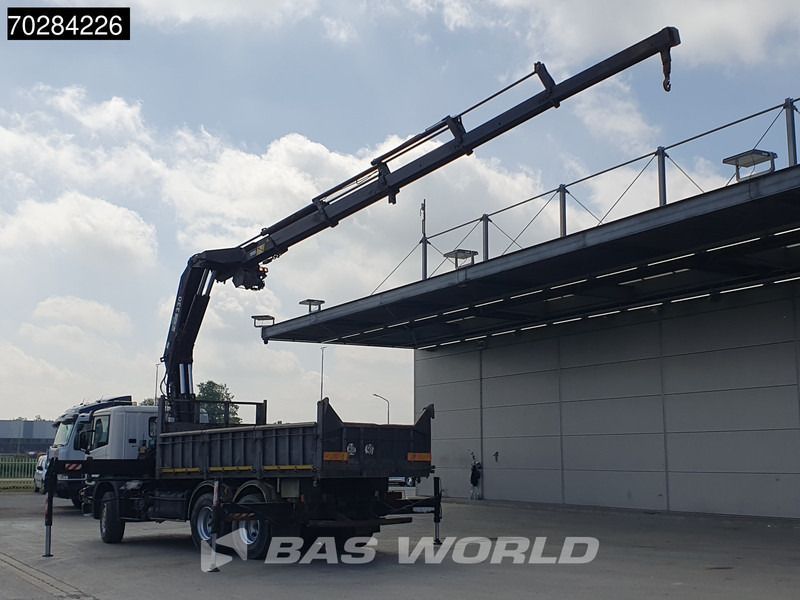 Scania P94 6X4 Hiab 330-4 Kran Crane 9m3 tipper Manual Steelsuspension Euro 3 - Kipper vrachtwagen, Kraanwagen: afbeelding 2 Scania P94 6X4 Hiab 330-4 Kran Crane 9m3 tipper Manual Steelsuspension Euro 3 - Kipper vrachtwagen, Kraanwagen: afbeelding 2