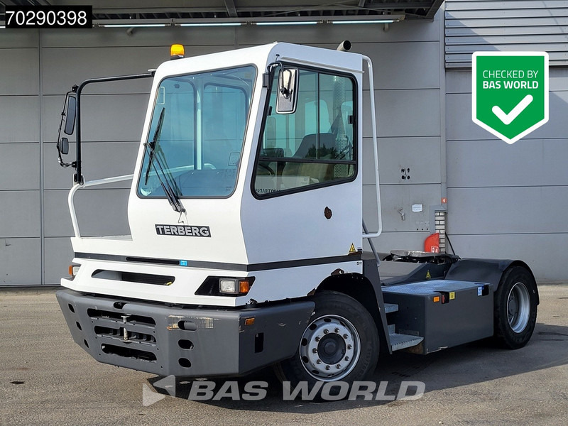 Terberg YT222 4X2 NL-Truck EPA Big-Axle Hebesattel - Terminal trekker: afbeelding 1 Terberg YT222 4X2 NL-Truck EPA Big-Axle Hebesattel - Terminal trekker: afbeelding 1