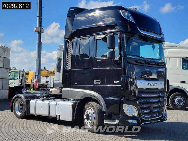 DAF XF 480 4X2 Mega SSC 2xTanks ACC Standklima Euro 6 - Trekker: afbeelding 3 DAF XF 480 4X2 Mega SSC 2xTanks ACC Standklima Euro 6 - Trekker: afbeelding 3