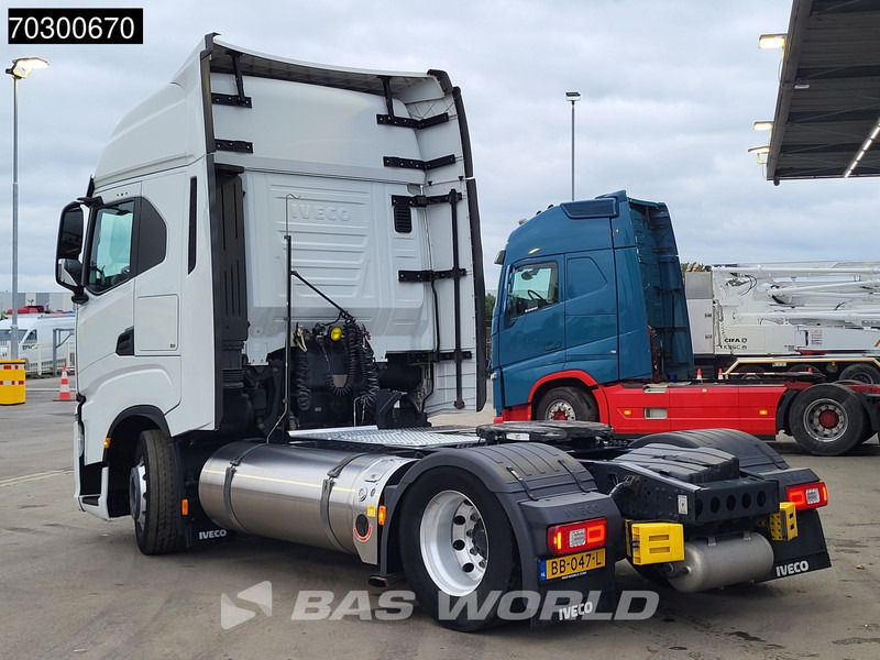 Iveco S-Way 460 4X2 LNG! NL-Truck Retarder 2xTanks Alcoa's Navi Euro 6 - Trekker: afbeelding 2 Iveco S-Way 460 4X2 LNG! NL-Truck Retarder 2xTanks Alcoa's Navi Euro 6 - Trekker: afbeelding 2