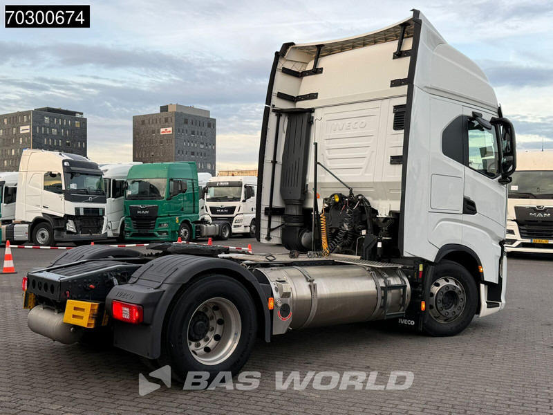 Iveco S-Way 460 NP 4X2 LNG! NL-Truck Retarder 2xTanks ACC LED Euro 6 - Trekker: afbeelding 2 Iveco S-Way 460 NP 4X2 LNG! NL-Truck Retarder 2xTanks ACC LED Euro 6 - Trekker: afbeelding 2