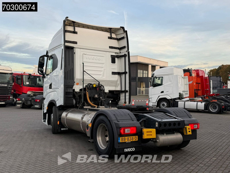 Iveco S-Way 460 NP 4X2 LNG! NL-Truck Retarder 2xTanks ACC LED Euro 6 - Trekker: afbeelding 3 Iveco S-Way 460 NP 4X2 LNG! NL-Truck Retarder 2xTanks ACC LED Euro 6 - Trekker: afbeelding 3