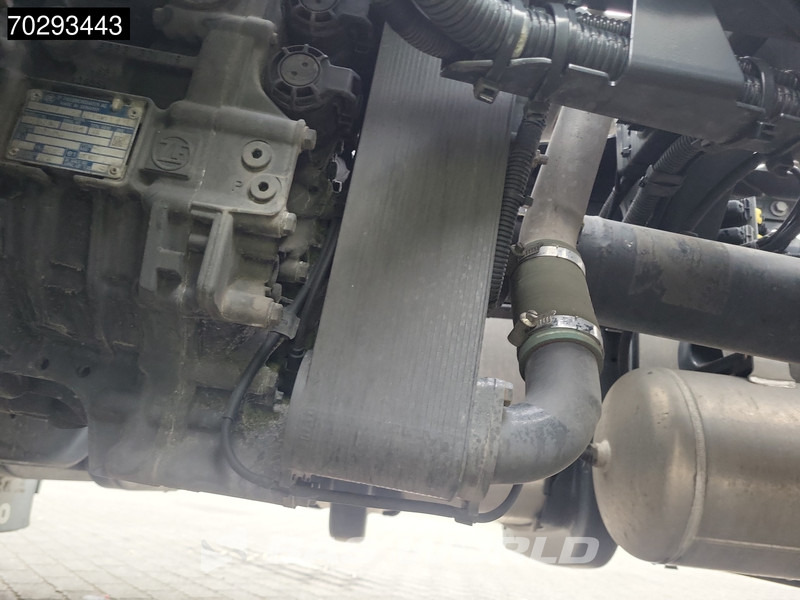 Iveco S-Way 490 4X2 Retarder Standairco 2xTanks ACC LED Navi Euro 6 - Trekker: afbeelding 5 Iveco S-Way 490 4X2 Retarder Standairco 2xTanks ACC LED Navi Euro 6 - Trekker: afbeelding 5