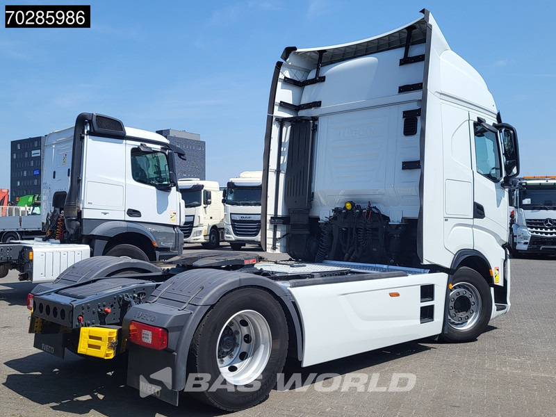 Iveco S-Way 490 4X2 Retarder Standklima 2xTanks Navi ACC LED Euro 6 - Trekker: afbeelding 3 Iveco S-Way 490 4X2 Retarder Standklima 2xTanks Navi ACC LED Euro 6 - Trekker: afbeelding 3