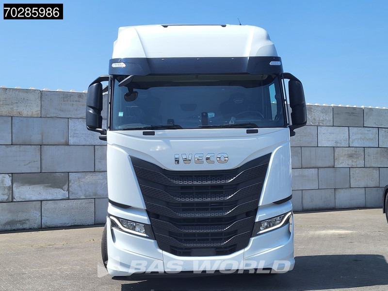Iveco S-Way 490 4X2 Retarder Standklima 2xTanks Navi ACC LED Euro 6 - Trekker: afbeelding 5 Iveco S-Way 490 4X2 Retarder Standklima 2xTanks Navi ACC LED Euro 6 - Trekker: afbeelding 5