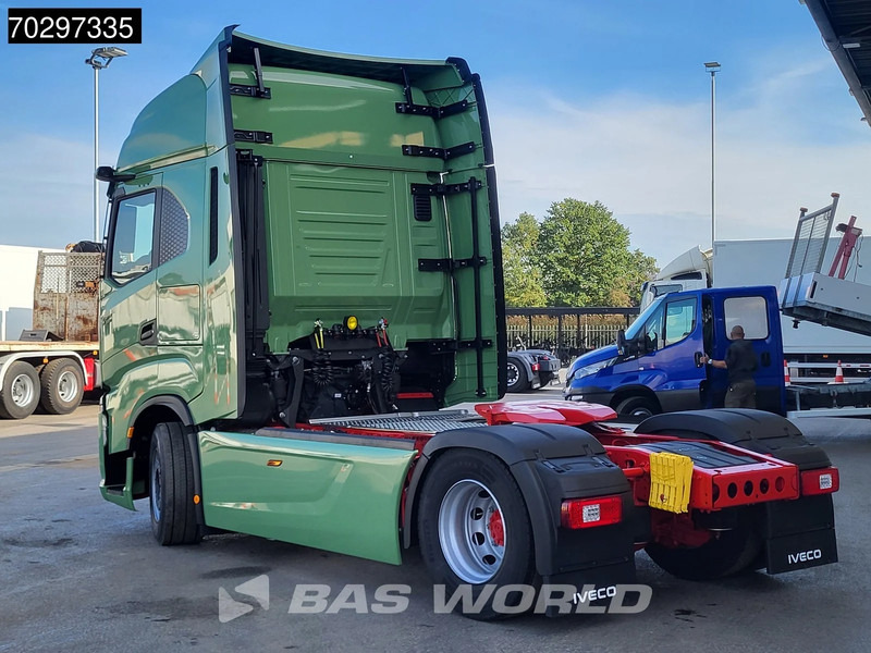 Iveco S-Way 580 4X2 NEW! Electric Steering Standklima Navi ACC LED Euro 6 - Trekker: afbeelding 2 Iveco S-Way 580 4X2 NEW! Electric Steering Standklima Navi ACC LED Euro 6 - Trekker: afbeelding 2