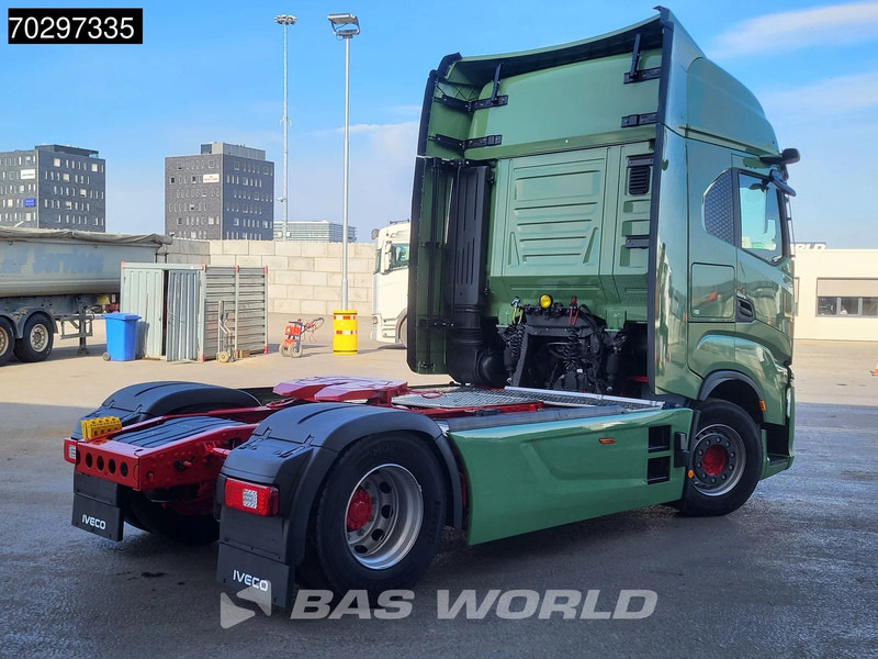 Iveco S-Way 580 4X2 NEW! Electric Steering Standklima Navi ACC LED Euro 6 - Trekker: afbeelding 5 Iveco S-Way 580 4X2 NEW! Electric Steering Standklima Navi ACC LED Euro 6 - Trekker: afbeelding 5