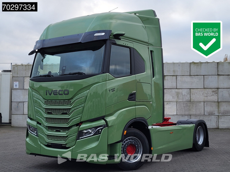 Iveco S-Way 580 4X2 NEW! Standklima Navi ACC LED Euro 6 - Trekker: afbeelding 1 Iveco S-Way 580 4X2 NEW! Standklima Navi ACC LED Euro 6 - Trekker: afbeelding 1