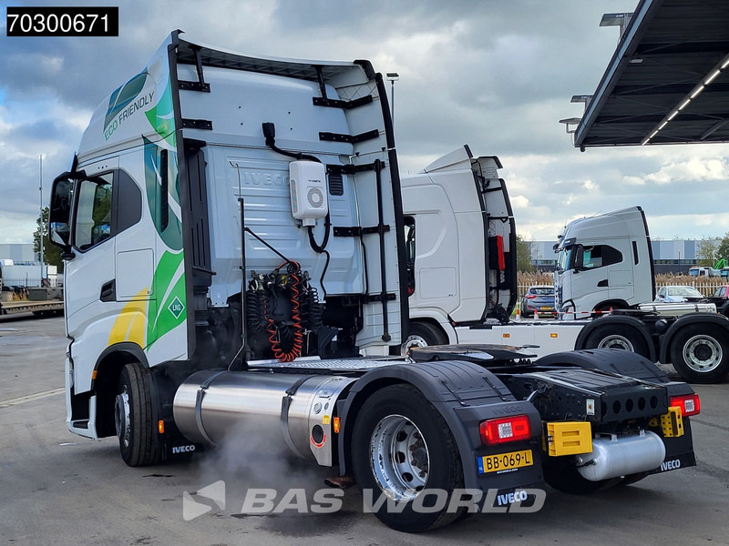 Iveco S-Way NP 460 4X2 LNG! NL-Truck Retarder 2xTanks ACC LED Euro 6 - Trekker: afbeelding 2 Iveco S-Way NP 460 4X2 LNG! NL-Truck Retarder 2xTanks ACC LED Euro 6 - Trekker: afbeelding 2