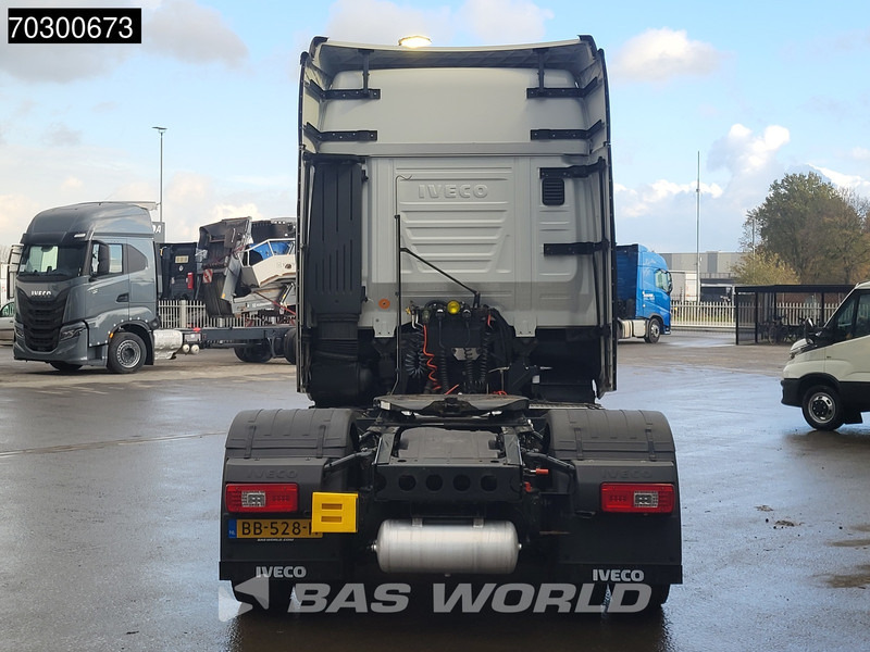 Iveco S-Way NP 460 4X2 LNG! Retarder Standairco 2xTanks Navi LED Euro 6 - Trekker: afbeelding 5 Iveco S-Way NP 460 4X2 LNG! Retarder Standairco 2xTanks Navi LED Euro 6 - Trekker: afbeelding 5
