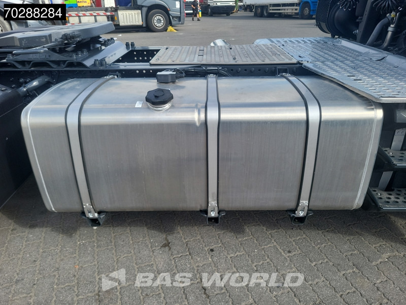 Nieuw Trekker Iveco S-way 500 4X2 Nieuw! Retarder Navi ACC Euro 6: afbeelding 13 Nieuw Trekker Iveco S-way 500 4X2 Nieuw! Retarder Navi ACC Euro 6: afbeelding 13