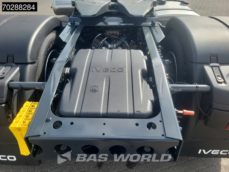 Nieuw Trekker Iveco S-way 500 4X2 Nieuw! Retarder Navi ACC Euro 6: afbeelding 15 Nieuw Trekker Iveco S-way 500 4X2 Nieuw! Retarder Navi ACC Euro 6: afbeelding 15