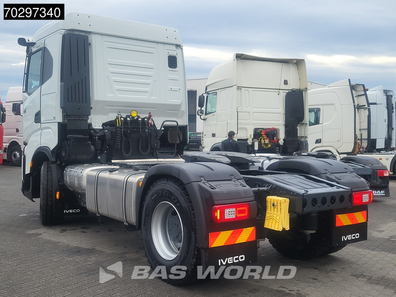 Iveco X-Way 500 4X2 NEW! Retarder Big-Axle Standklima MirrorCam Navi LED ACC Euro 6 - Trekker: afbeelding 2 Iveco X-Way 500 4X2 NEW! Retarder Big-Axle Standklima MirrorCam Navi LED ACC Euro 6 - Trekker: afbeelding 2