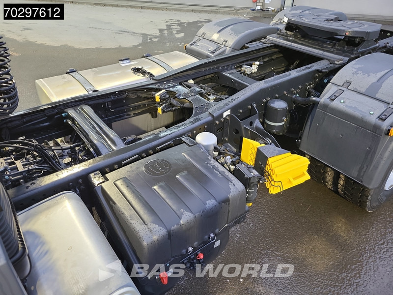 Nieuw Trekker MAN TGS 33.440 6X4 NEW! TN Manual Full-Steel Big-Axle Drumbrakes Euro 2: afbeelding 11 Nieuw Trekker MAN TGS 33.440 6X4 NEW! TN Manual Full-Steel Big-Axle Drumbrakes Euro 2: afbeelding 11