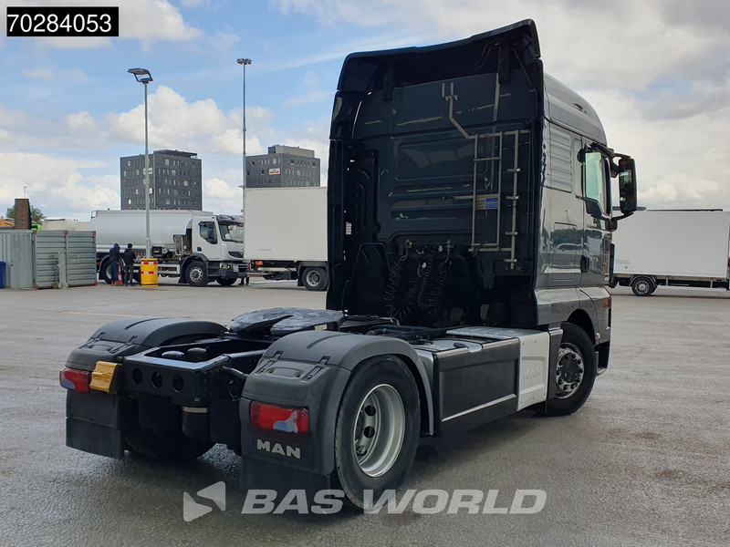 MAN TGX 18.460 4X2 XLX Retarder 2x Tanks Standklima - Trekker: afbeelding 5 MAN TGX 18.460 4X2 XLX Retarder 2x Tanks Standklima - Trekker: afbeelding 5