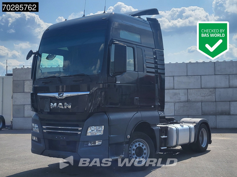 MAN TGX 18.460 4X2 XXL Mega Retarder 2xTanks Standklima Euro 6 - Trekker: afbeelding 1 MAN TGX 18.460 4X2 XXL Mega Retarder 2xTanks Standklima Euro 6 - Trekker: afbeelding 1