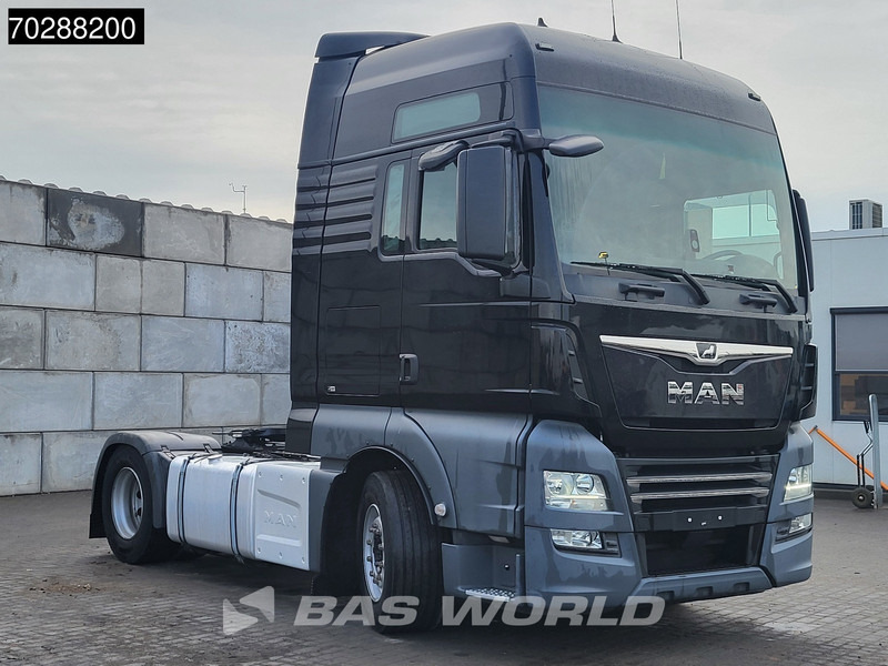 MAN TGX 18.470 4X2 Retarder Standklima 2xTanks ACC Euro 6 - Trekker: afbeelding 3 MAN TGX 18.470 4X2 Retarder Standklima 2xTanks ACC Euro 6 - Trekker: afbeelding 3