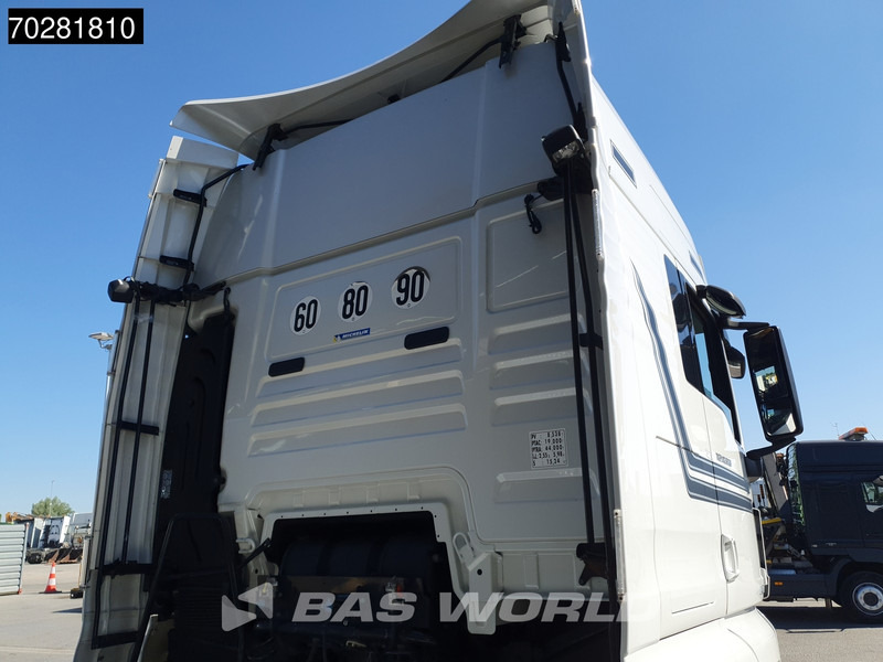 MAN TGX 18.580 TGX 4X2 XXL Full-Air Retarder 2x Tanks Standklima - Trekker: afbeelding 5 MAN TGX 18.580 TGX 4X2 XXL Full-Air Retarder 2x Tanks Standklima - Trekker: afbeelding 5