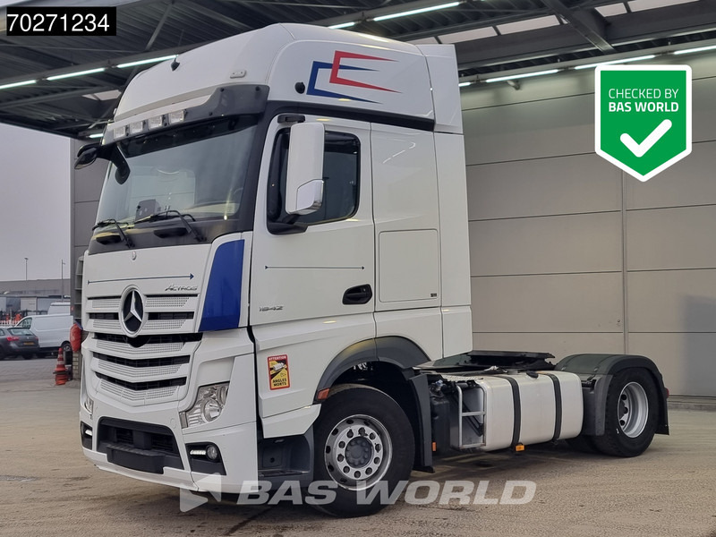Mercedes-Benz Actros 1842 4X2 GigaSpace 2x Tanks Standklima - Trekker: afbeelding 1 Mercedes-Benz Actros 1842 4X2 GigaSpace 2x Tanks Standklima - Trekker: afbeelding 1