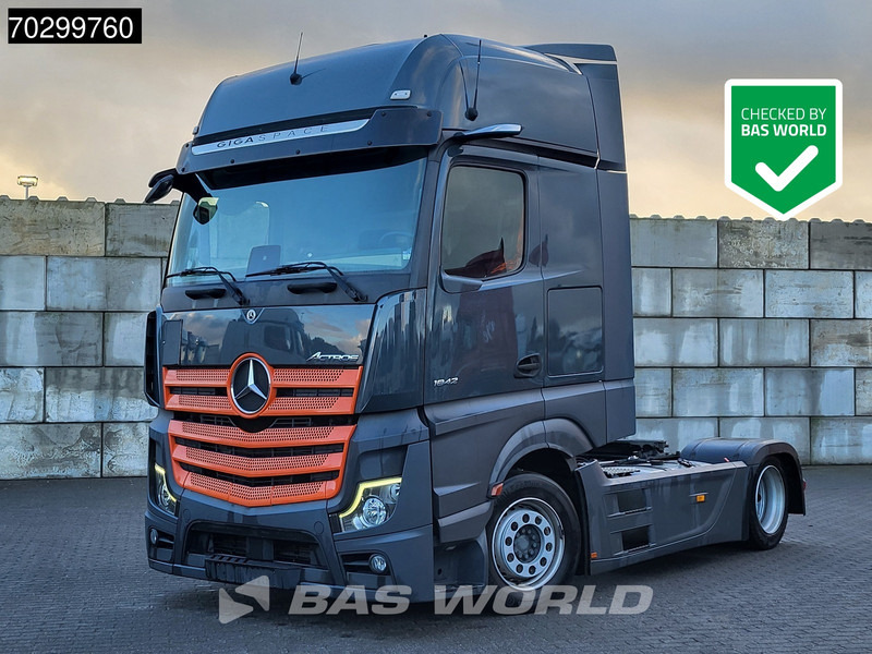 Mercedes-Benz Actros 1842 4X2 GigaSpace Mega Retarder 2xTanks ACC Standklima Euro 6 - Trekker: afbeelding 1 Mercedes-Benz Actros 1842 4X2 GigaSpace Mega Retarder 2xTanks ACC Standklima Euro 6 - Trekker: afbeelding 1