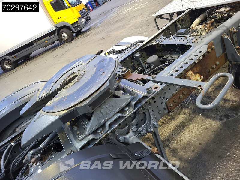 Leasing Mercedes-Benz Actros 1843 4X2 StreamSpace Retarder Euro 6 Mercedes-Benz Actros 1843 4X2 StreamSpace Retarder Euro 6: afbeelding 16 Leasing Mercedes-Benz Actros 1843 4X2 StreamSpace Retarder Euro 6 Mercedes-Benz Actros 1843 4X2 StreamSpace Retarder Euro 6: afbeelding 16