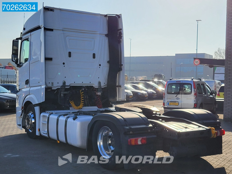 Mercedes-Benz Actros 1845 4X2 BROKEN ENGINE! ACC Retarder Standklima ADR BigSpace - Trekker: afbeelding 2 Mercedes-Benz Actros 1845 4X2 BROKEN ENGINE! ACC Retarder Standklima ADR BigSpace - Trekker: afbeelding 2