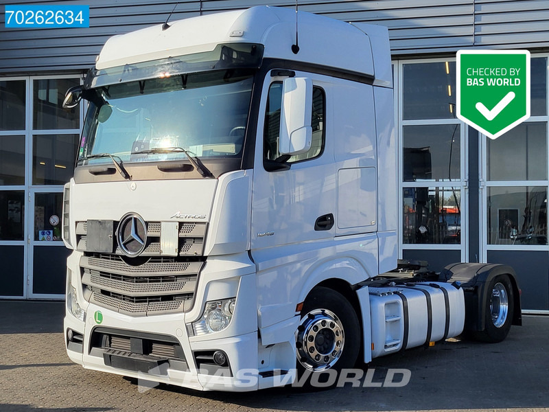 Mercedes-Benz Actros 1845 4X2 BROKEN ENGINE! ACC Retarder Standklima ADR BigSpace - Trekker: afbeelding 1 Mercedes-Benz Actros 1845 4X2 BROKEN ENGINE! ACC Retarder Standklima ADR BigSpace - Trekker: afbeelding 1
