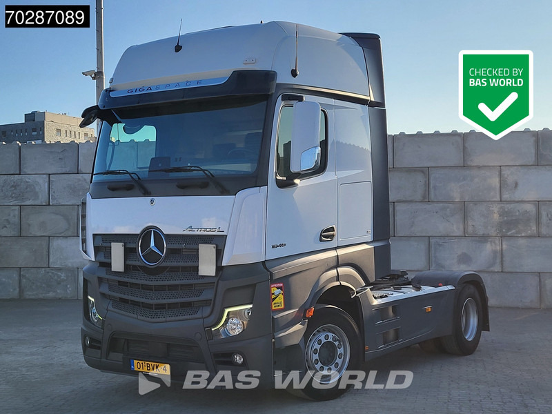 Mercedes-Benz Actros 1845 4X2 NL-Truck Retarder 2xTanks Standklima ACC Navi Euro 6 - Trekker: afbeelding 1 Mercedes-Benz Actros 1845 4X2 NL-Truck Retarder 2xTanks Standklima ACC Navi Euro 6 - Trekker: afbeelding 1