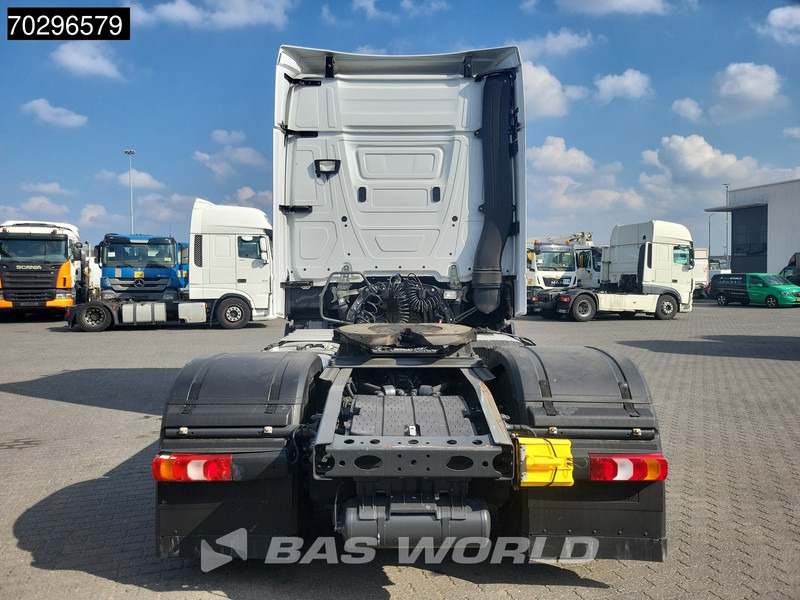 Mercedes-Benz Actros 1848 4X2 BigSpace Retarder Standklima MirrorCam ACC Xenon Euro 6 - Trekker: afbeelding 5 Mercedes-Benz Actros 1848 4X2 BigSpace Retarder Standklima MirrorCam ACC Xenon Euro 6 - Trekker: afbeelding 5