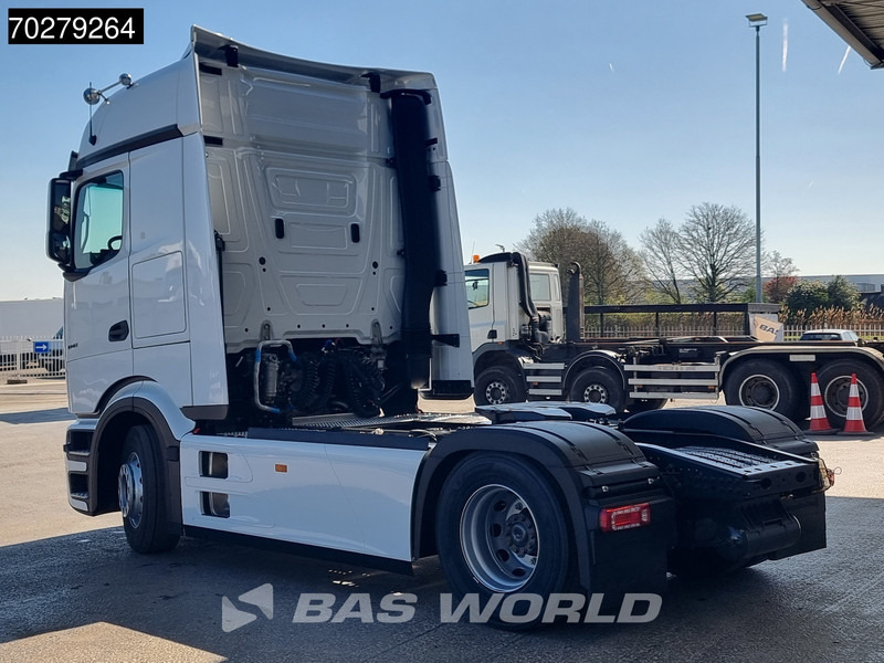Mercedes-Benz Actros 1848 Actros 4X2 NEW! ProCabin-Big 2x Tanks Standklima Navi SmartTacho2 - Trekker: afbeelding 2 Mercedes-Benz Actros 1848 Actros 4X2 NEW! ProCabin-Big 2x Tanks Standklima Navi SmartTacho2 - Trekker: afbeelding 2