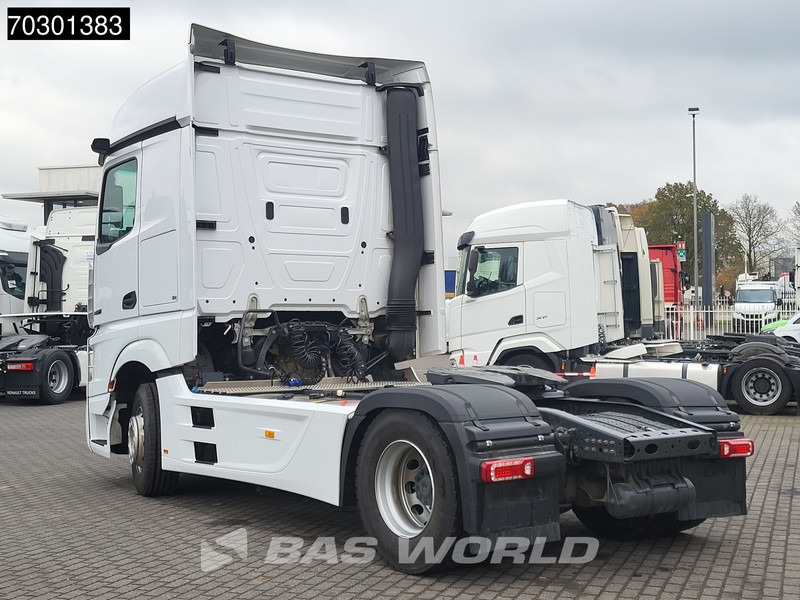 Mercedes-Benz Actros 1863 Actros 4X2 BigSpace Retarder 2x Tanks - Trekker: afbeelding 2 Mercedes-Benz Actros 1863 Actros 4X2 BigSpace Retarder 2x Tanks - Trekker: afbeelding 2
