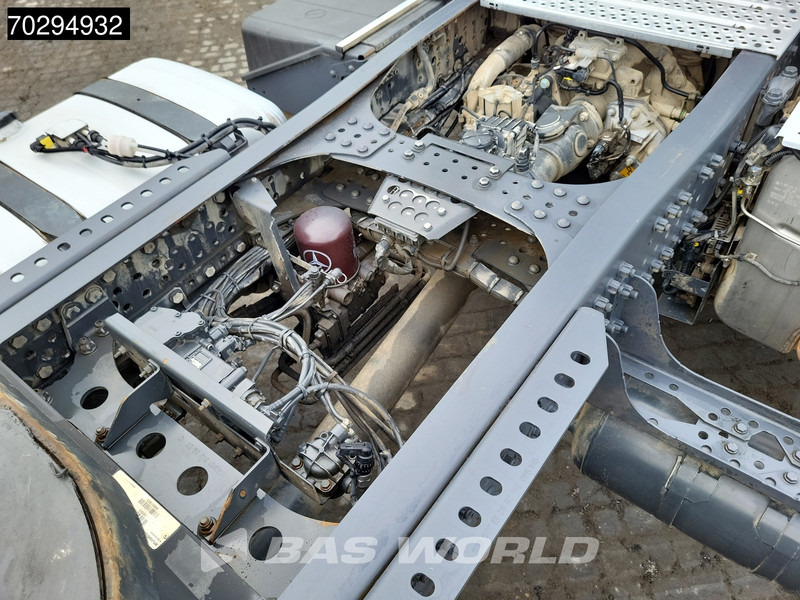 Trekker Mercedes-Benz Arocs 2046 4X2 Retarder Standklima Big-Axle Euro 6: afbeelding 10