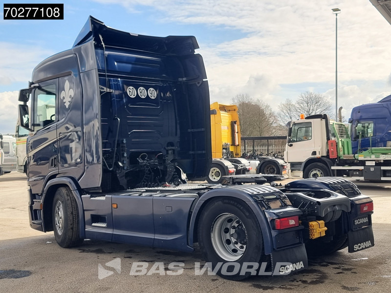 Scania R450 4X2 Retarder Standklima 2X Tanks - Trekker: afbeelding 2 Scania R450 4X2 Retarder Standklima 2X Tanks - Trekker: afbeelding 2