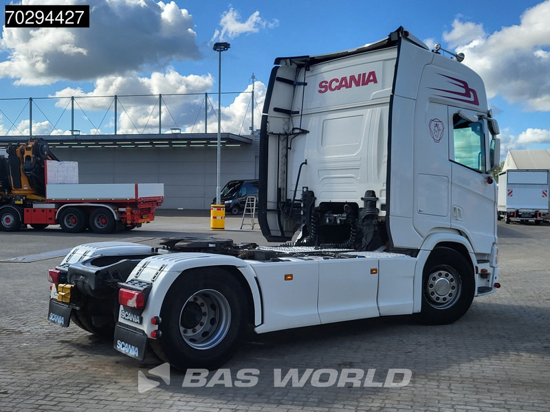 Scania R450 R 4X2 Retarder 2xTanks Leder ACC Hydraulic Euro 6 - Trekker: afbeelding 5 Scania R450 R 4X2 Retarder 2xTanks Leder ACC Hydraulic Euro 6 - Trekker: afbeelding 5