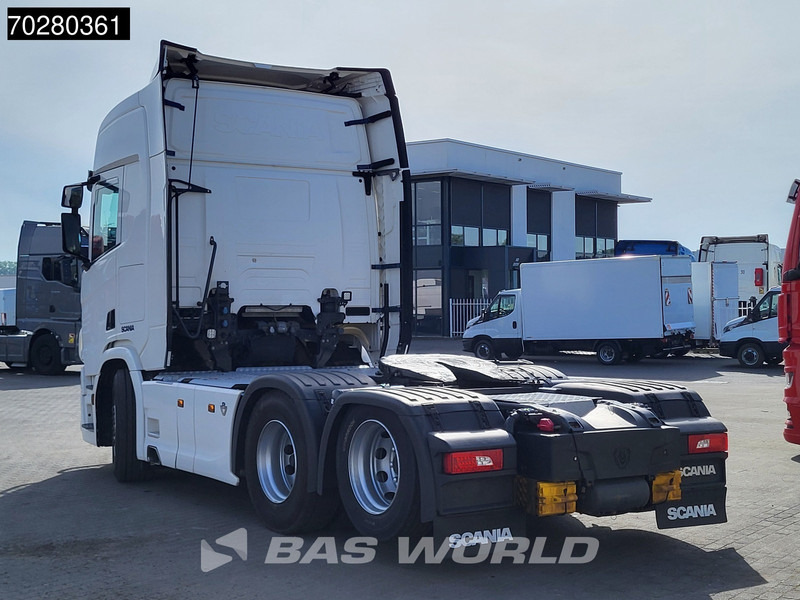 Scania R580 R 6X2 Full-Air Retarder Liftachse Leather LED - Trekker: afbeelding 2 Scania R580 R 6X2 Full-Air Retarder Liftachse Leather LED - Trekker: afbeelding 2