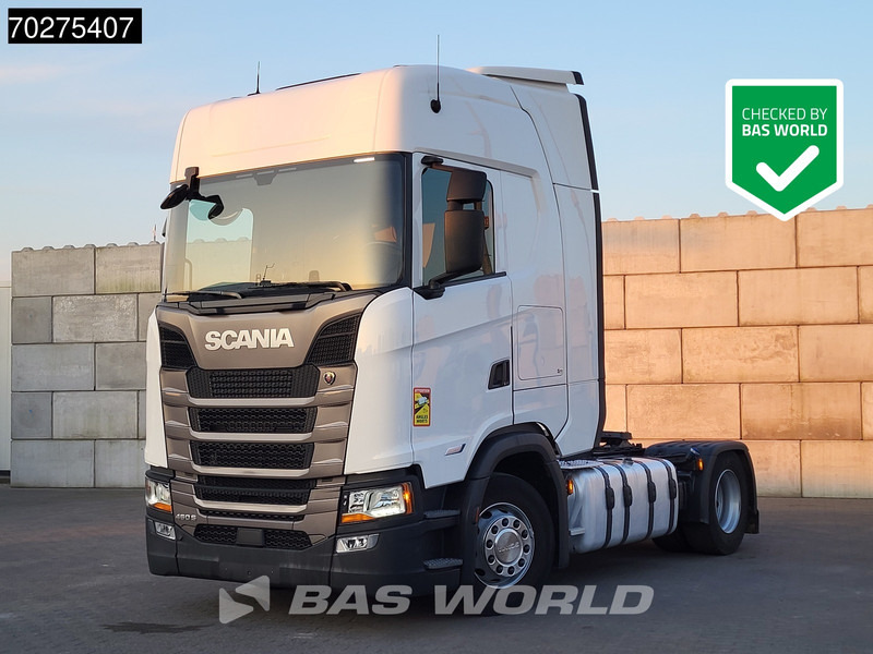 Scania S460 4X2 Retarder Euro 6 ADR 2xTanks ACC - Trekker: afbeelding 1 Scania S460 4X2 Retarder Euro 6 ADR 2xTanks ACC - Trekker: afbeelding 1