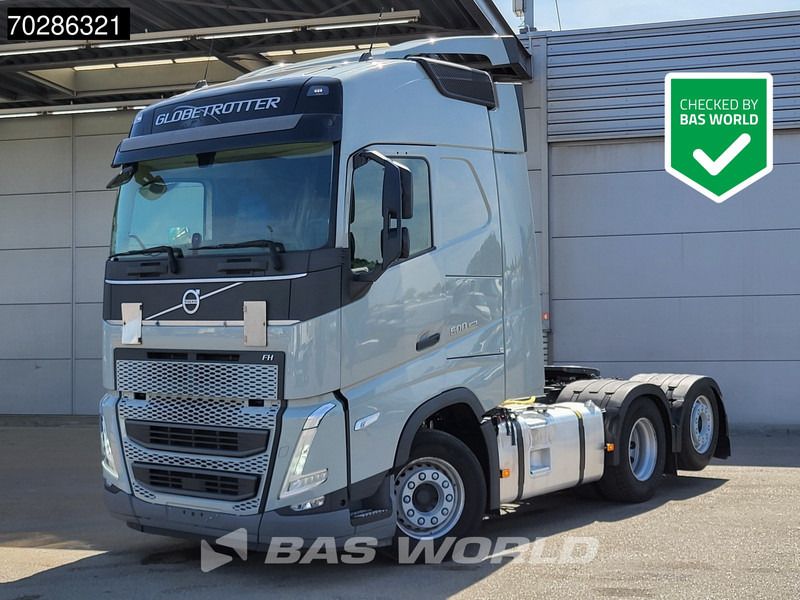 Volvo FH 500 6X2 Retarder 2x Tanks Hydrauliek Liftachse LED Euro 6 - Trekker: afbeelding 1 Volvo FH 500 6X2 Retarder 2x Tanks Hydrauliek Liftachse LED Euro 6 - Trekker: afbeelding 1
