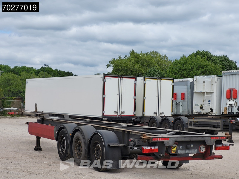 Van Hool A3C002 3 axles - Containertransporter/ Wissellaadbak oplegger: afbeelding 2 Van Hool A3C002 3 axles - Containertransporter/ Wissellaadbak oplegger: afbeelding 2